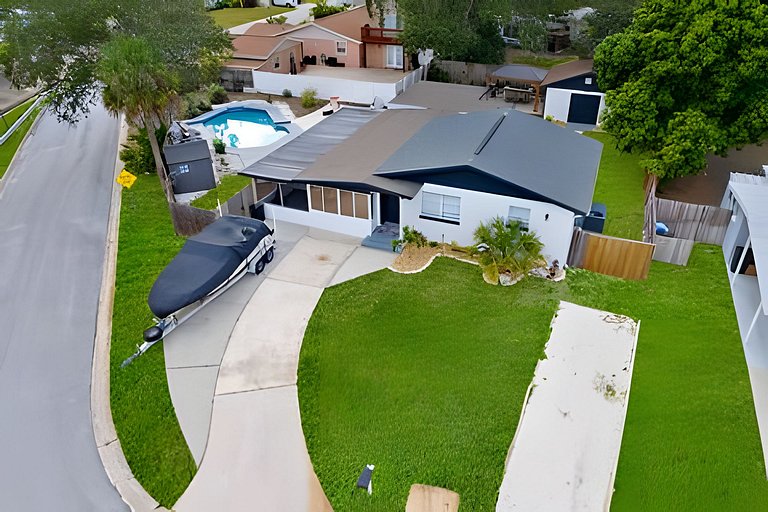 Maritime Oasis in Madeira Beach